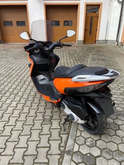 Malaguti Madison 125 - 4