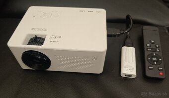 Predám LED FullHD projektor - 4