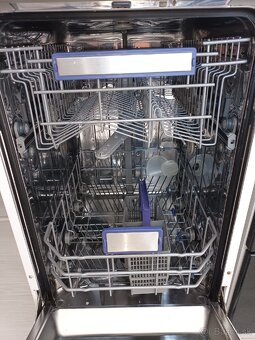 Umývačka riadu Beko A+++ plne funkcna - 4