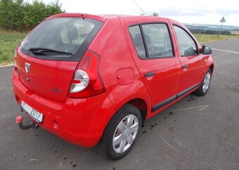 Dacia Sandero 1,2 benzín manuál 55 kw - 4