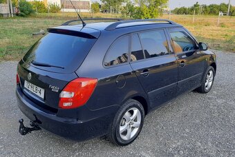 Škoda Fabia Kombi 1.6 16v Sportline - 4