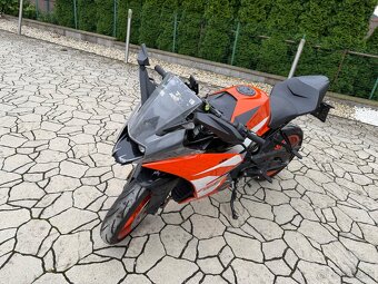 KTM RC 125 - 4