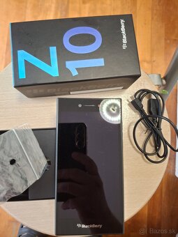 Blackbery Z 10 - 4