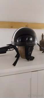 Retro helma - 4