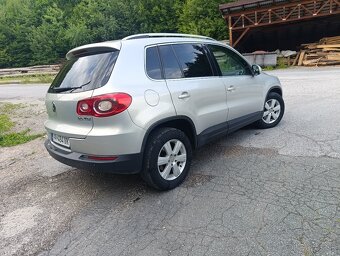Volkswagen Tiguan 2.0tdi 103kw - 4