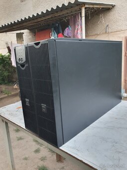UPS APC SURT 8000 XLI - 4