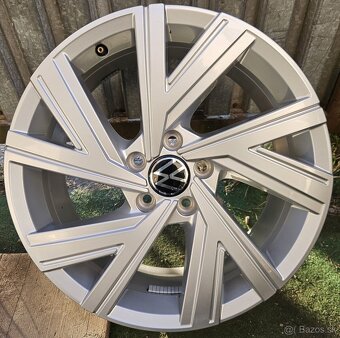 Atraktívne, originálne disky VW "Bergamo" - 5x112 r18 - 4