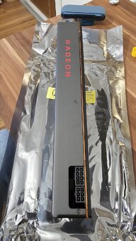 AMD RADEON 5700 PREDANE - 4