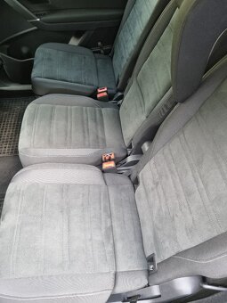 Predám VW Touran 1,5 TSI DSG - 4