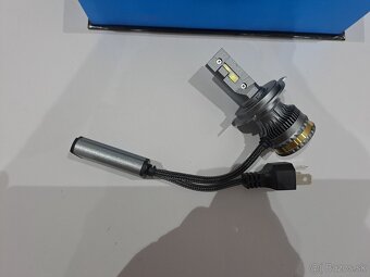 LED žiarovky Extra silné H4 - CANBUS - 200W - 26000Lm - 4