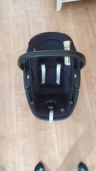 Maxi cosi coral - čierna - 4