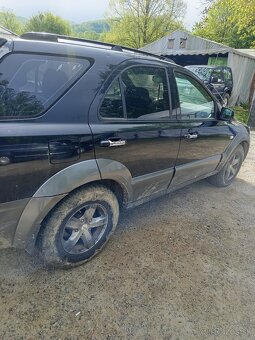 Kia Sorento 2.5 crdi - 4