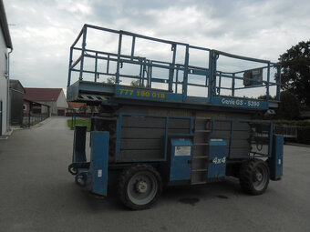 Nožnicová pracovná plošina GENIE GS 5390 - 4