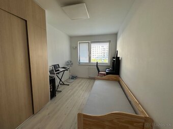 Na prenájom zariadený 3 izbový byt s balkónom v NUPPU - 4