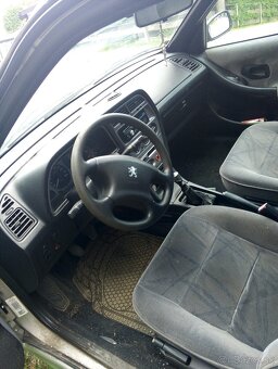 Predám Peugeot 306 - 4