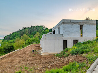 IBA U NÁS 4i rodinný dom s garážou a pozemkom 830m2, PB - 4