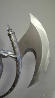 Fantasy - dekorativní předmět - sekera na stojánku - 46 cm - 4