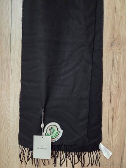 Moncler šál - 4
