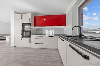 RODINNÝ 4 IZBOVÝ BUNGALOV VO HVIEZDOSLAVOVE - 4