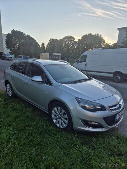 OPEL ASTRA J ST 1,7cdti 97kw - 4