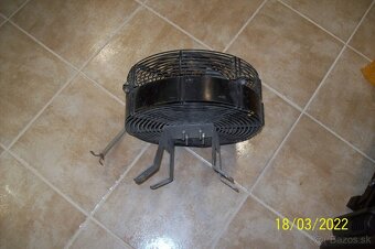 Stropný ventilátor 220/400V - 4