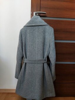 Kvalitny kabat 38 - Reserved + cizmicky zdarma - 4