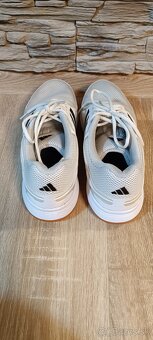 Halové tenisky, v. UK81/2 - 4