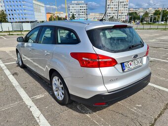 Predám Ford Focus Combi 1.5 TDCi 88Kw 120k M6 r.v. 1/2016 vo - 4