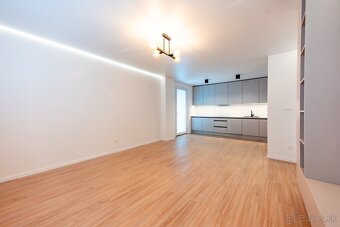 Rezervované/Dizajnový 2-izb. byt po kompletnej rekonštrukcii - 4