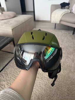 Lyžiarska helma UVEX instict visor - 4