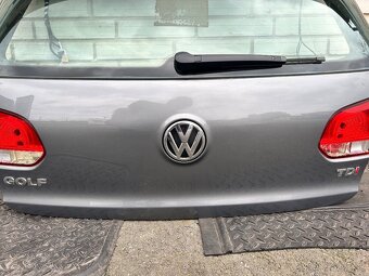 Páté dveře Volkswagen Golf 6 Hatchback - 4