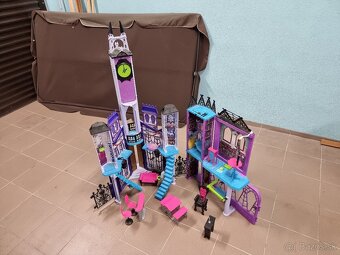 Monster High Strašidelná škola - 4