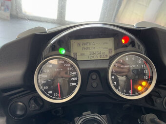 Kawasaki GTR 1400 - 4