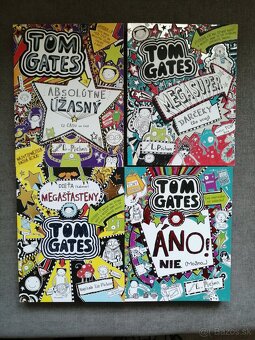 TOM GATES - 4