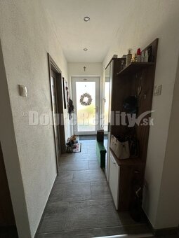 Krásny rodinný dom v obci Jur nad Hronom - 4