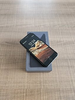 Iphone 8 64GB - 4