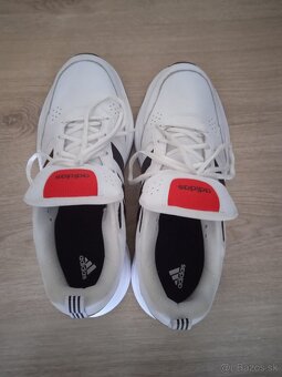 adidas Strutter - 4
