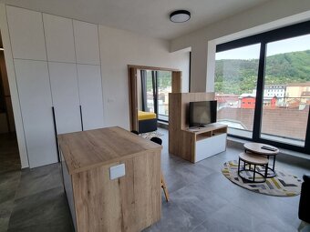 2i byt v centre PIANO RESIDENCE s garážou a klímou - 4
