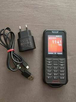 NOKIA 800 - 4