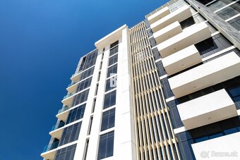 LUXUSNÝ 3 IZBOVÝ APARTMÁN V DUBAJI V PROJEKTE AZIZI RIVIERA  - 4