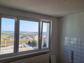 UPRAVENÁ CENA Trojizbový byt v dobrej lokalite v Lučenci - 4