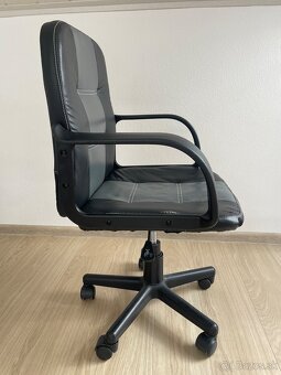 Kancelárska stolička - 4