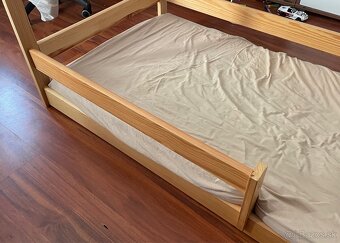 Detská posteľ v tvare domčeka - 4