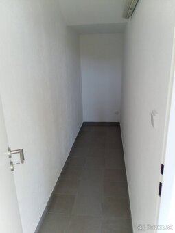 Prenajmem obchodné priestory - 4