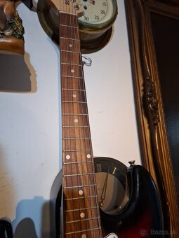 Predám elektrickú gitaru pre laváka - 4