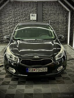 Kia Ceed Gold 1,6 CRDi 94 kW - 4
