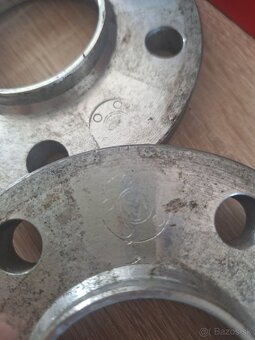 Podlozky na auto , rozsirovacie - 4