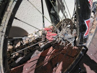 Zjazdový bicykel - 4