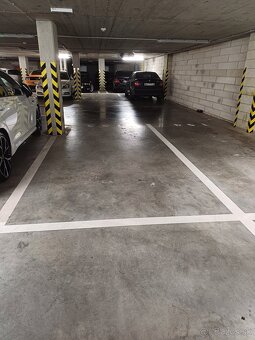 Prenájom vnútorné parkovacie státie Matadorka Petržalka - 4