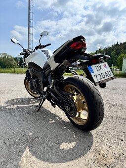 Yamaha fz8 - 4